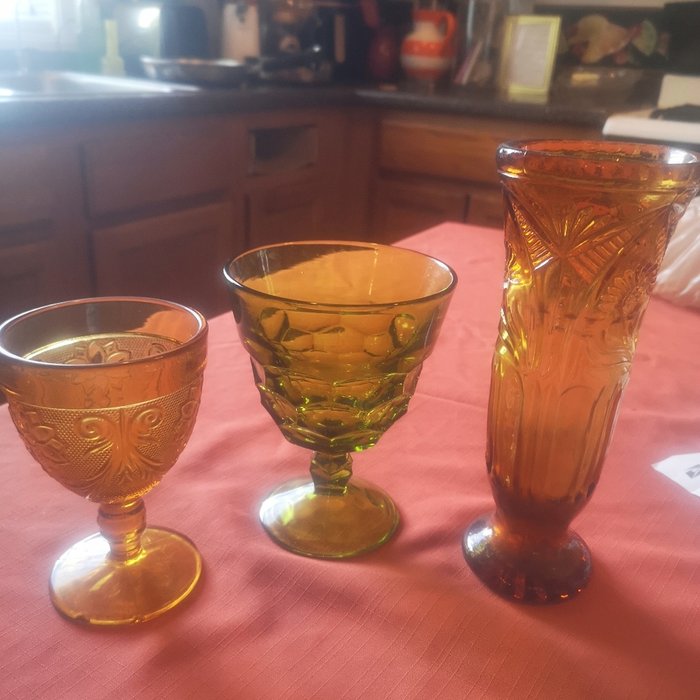 1940s Indiana Depression Glass assorted